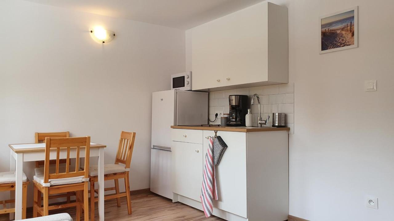 Apartamenty I Pokoje Goscinne Zosia Дарлувко Экстерьер фото