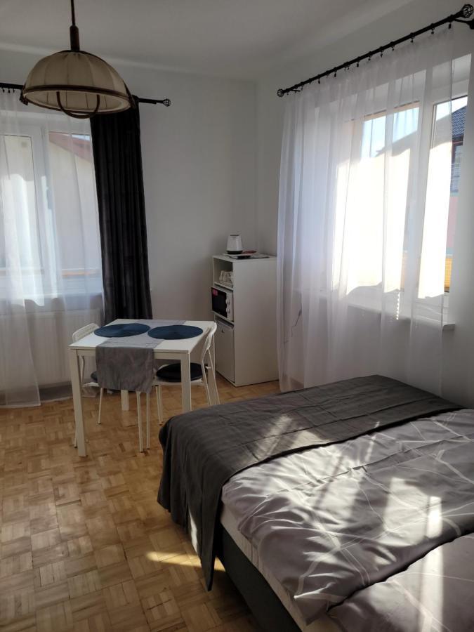 Apartamenty I Pokoje Goscinne Zosia Дарлувко Экстерьер фото