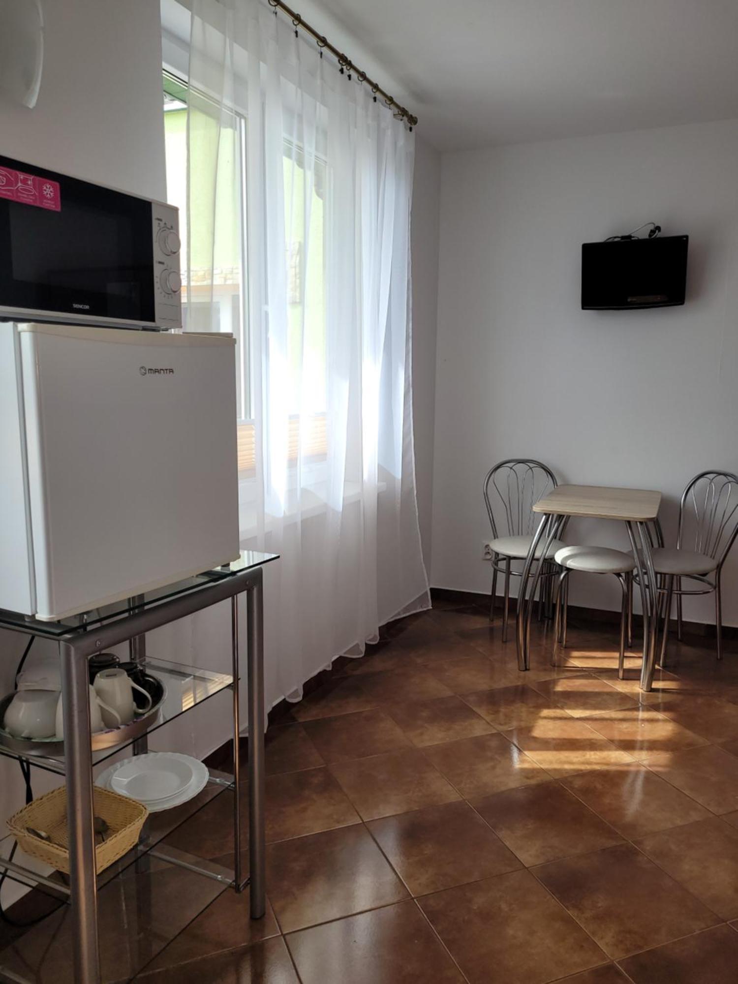 Apartamenty I Pokoje Goscinne Zosia Дарлувко Экстерьер фото