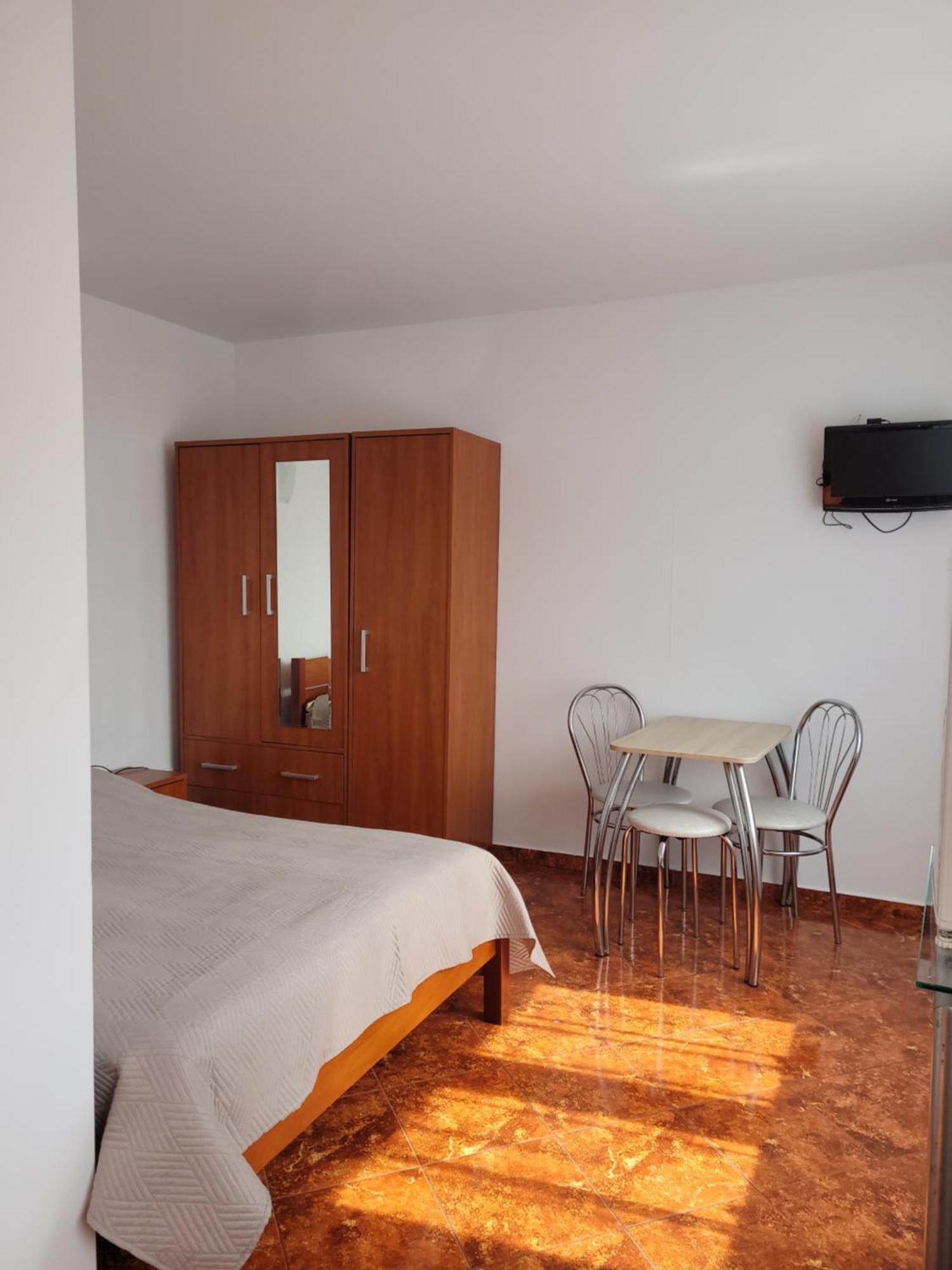 Apartamenty I Pokoje Goscinne Zosia Дарлувко Экстерьер фото